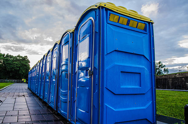 Best Porta potty rental near me  in Forest Park, OH